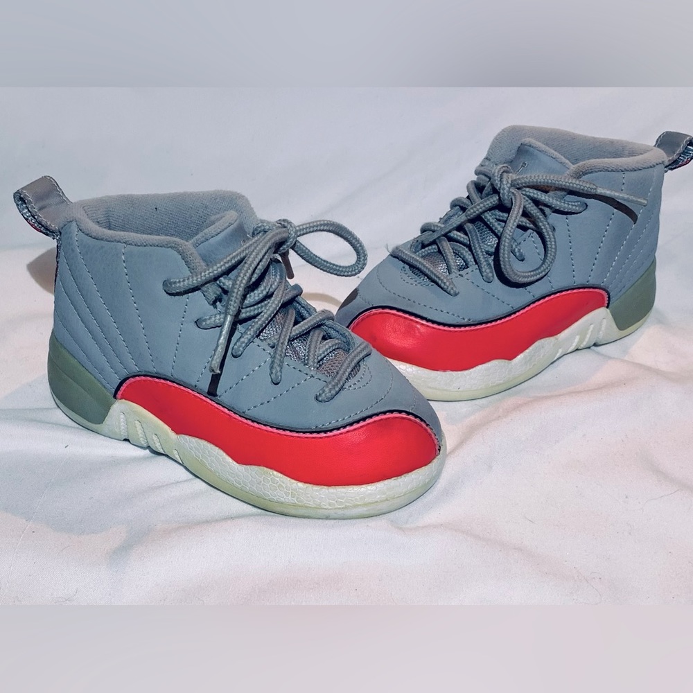 Air Jordan 12 Retro